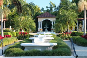 The central fountain at Hollis Garden.