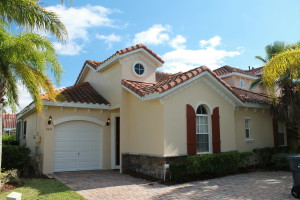 Here's the front of Erin's 3-bedroom villa.